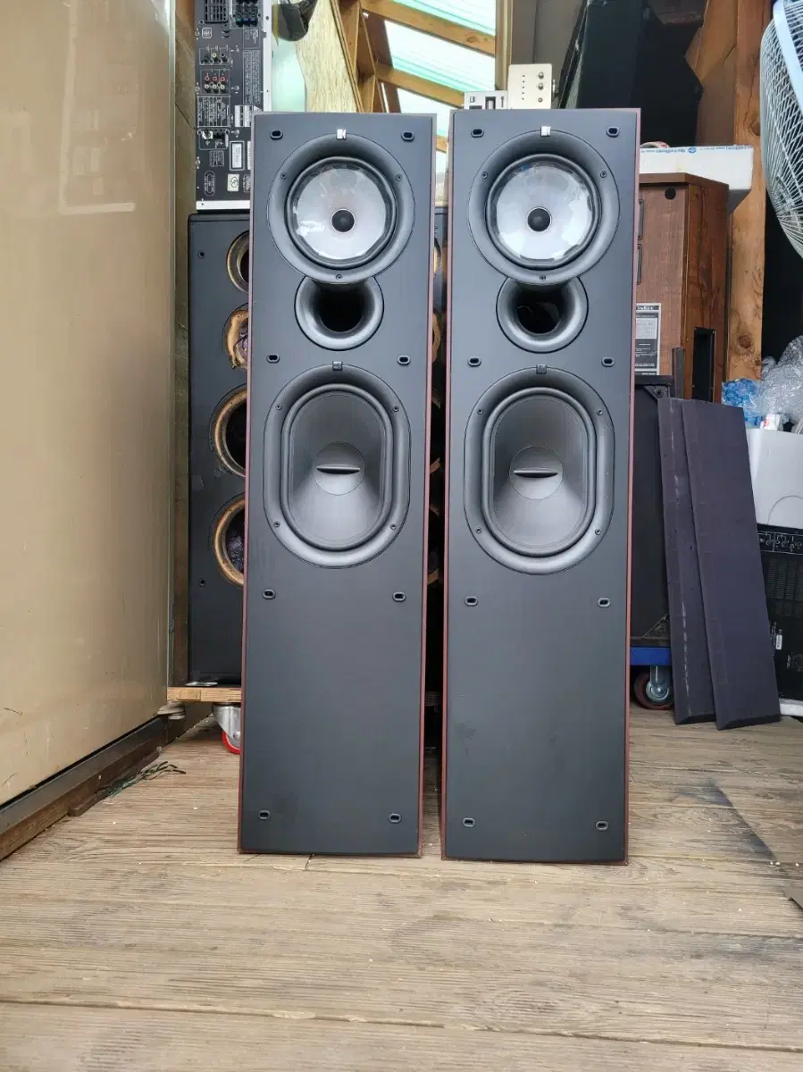 KEF Q 65 스피커